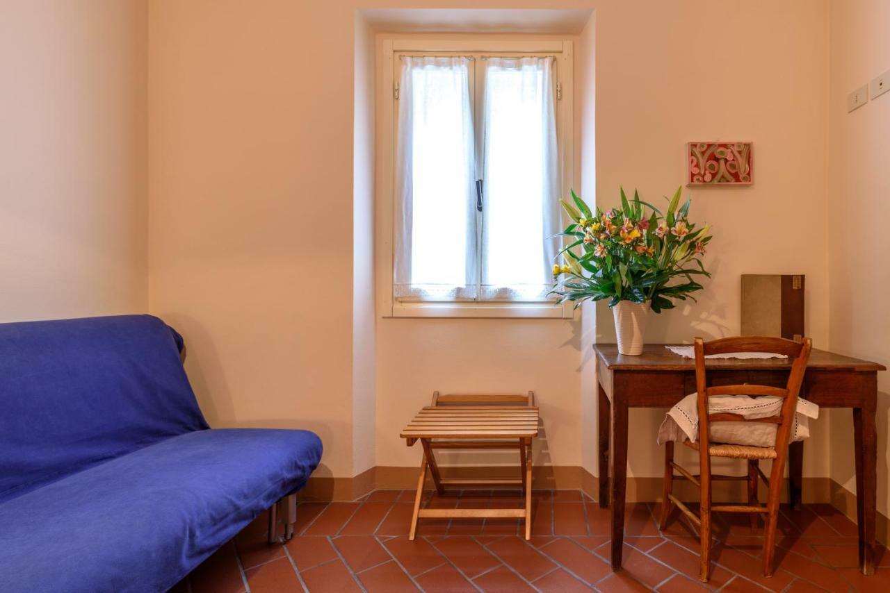 La Locanda Del Povero Diavolo Torriana Buitenkant foto